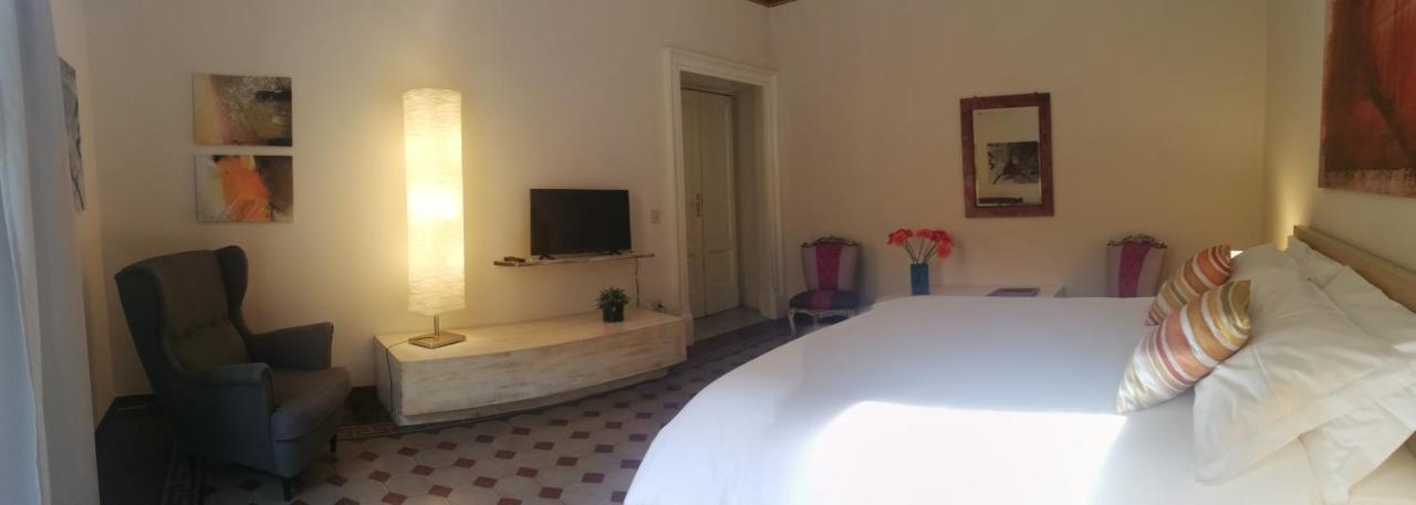 Apartament Palazzo De Logu Katania Zewnętrze zdjęcie