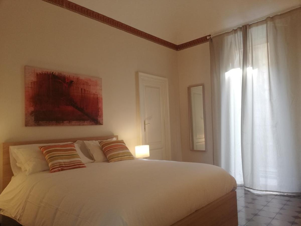 Apartament Palazzo De Logu Katania Zewnętrze zdjęcie