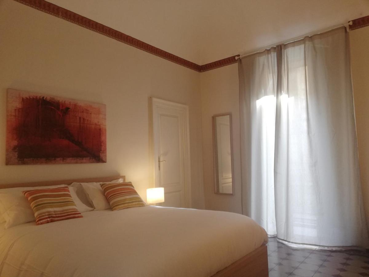 Apartament Palazzo De Logu Katania Zewnętrze zdjęcie