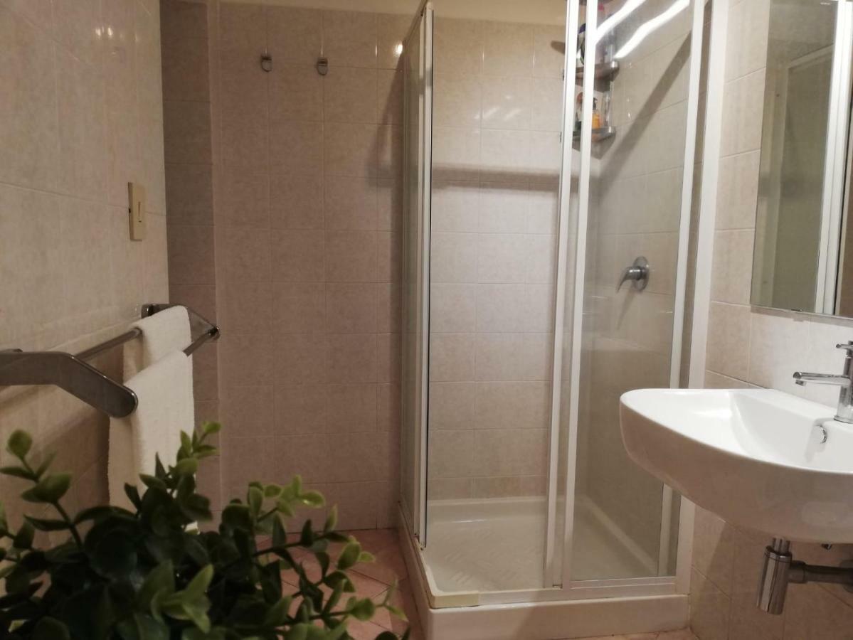 Apartament Palazzo De Logu Katania Zewnętrze zdjęcie