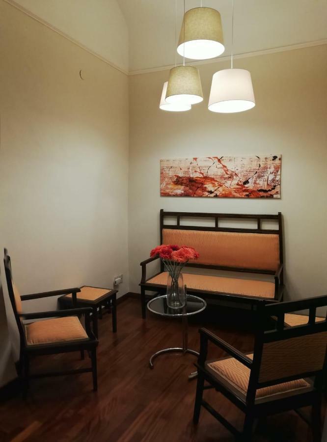 Apartament Palazzo De Logu Katania Zewnętrze zdjęcie