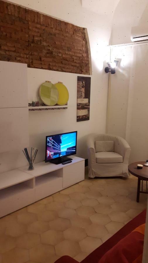 Apartament Palazzo De Logu Katania Zewnętrze zdjęcie